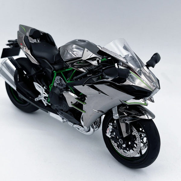 โมเดล Kawasaki Ninja H2R ขนาด 1:6 – สตาร์ทเครื่องยนต์, ปล่อยควัน, ไฟ LED